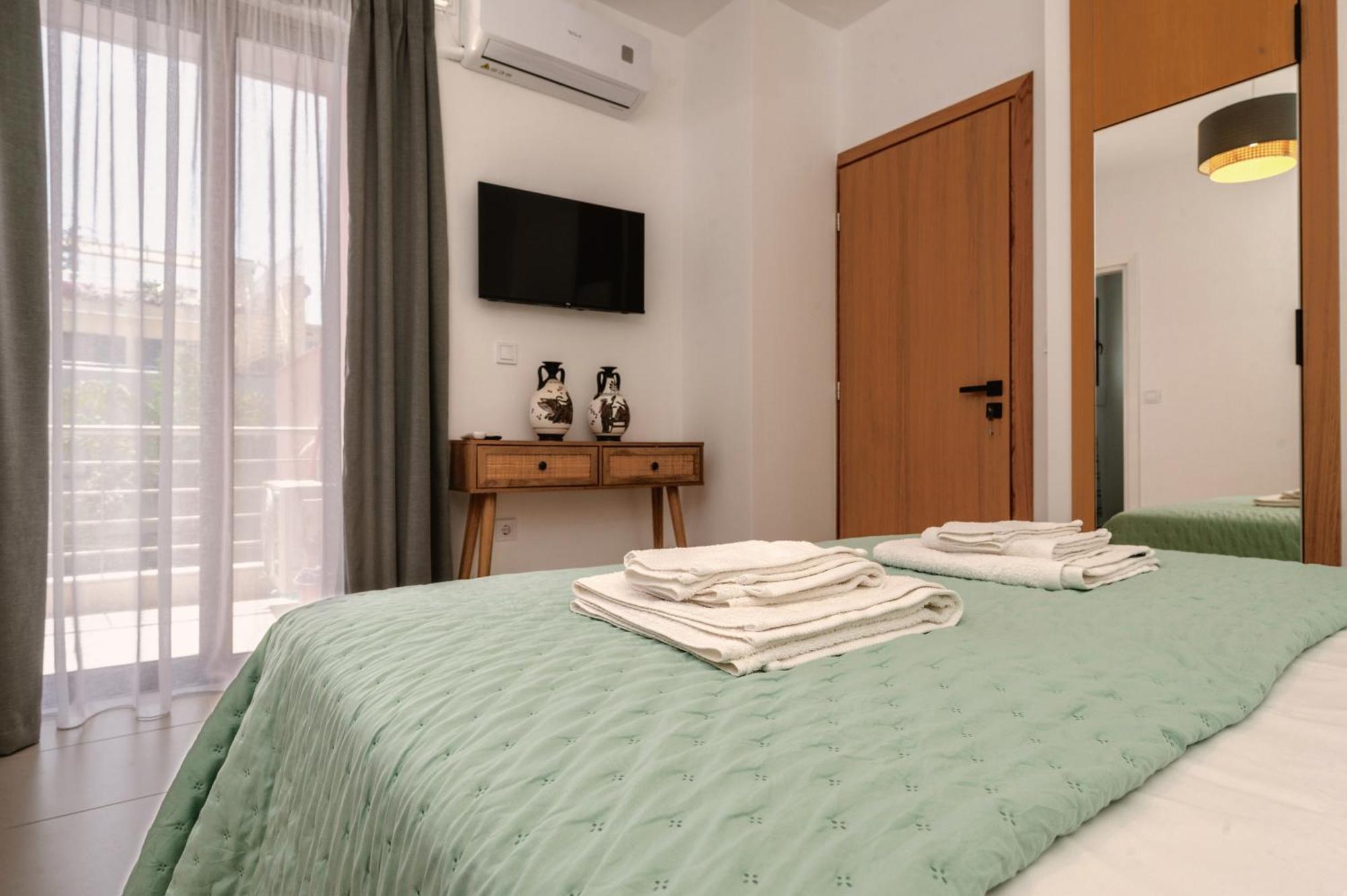 Ionis Seafront Suite Preveza Exteriör bild