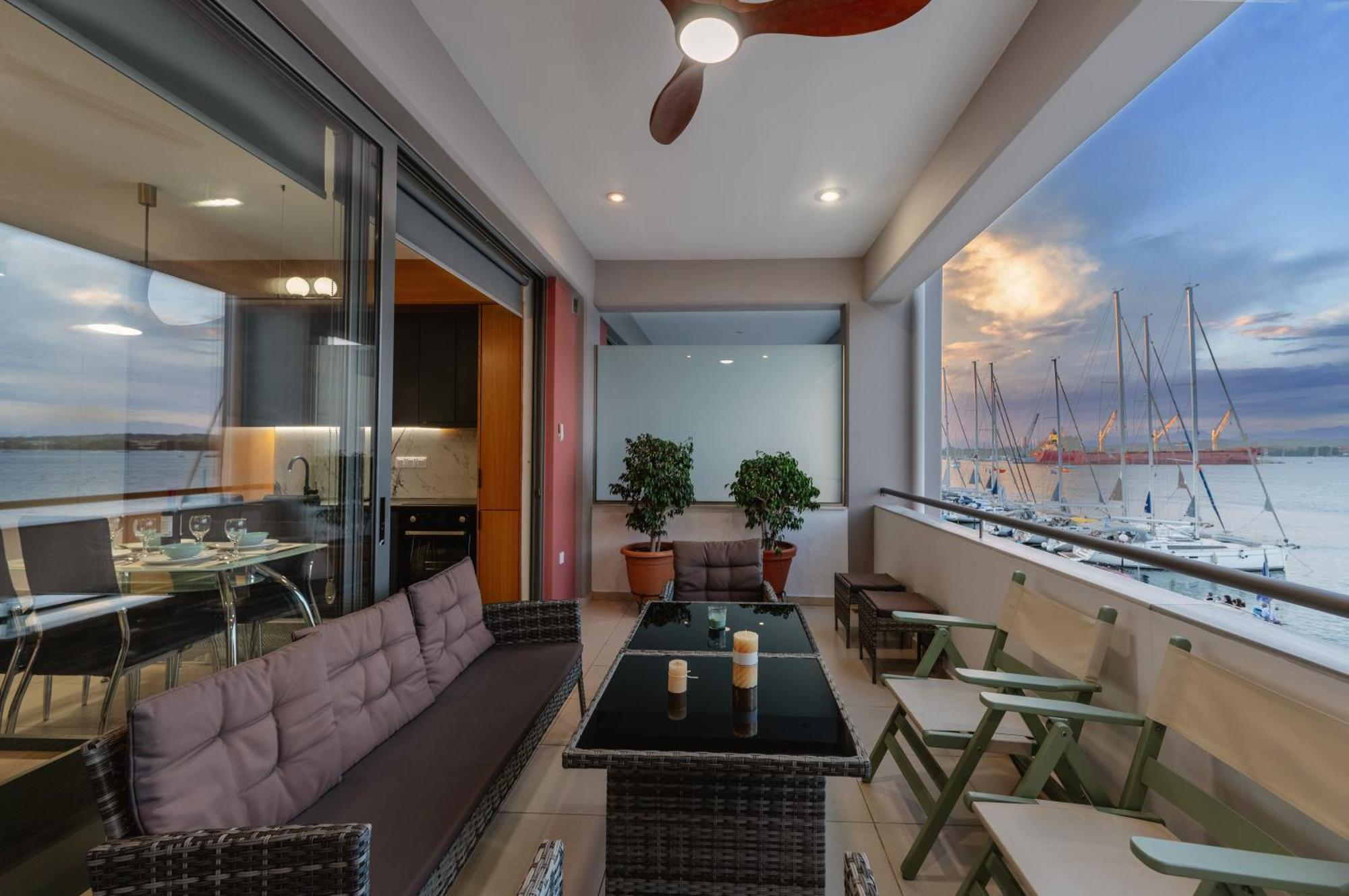 Ionis Seafront Suite Preveza Exteriör bild