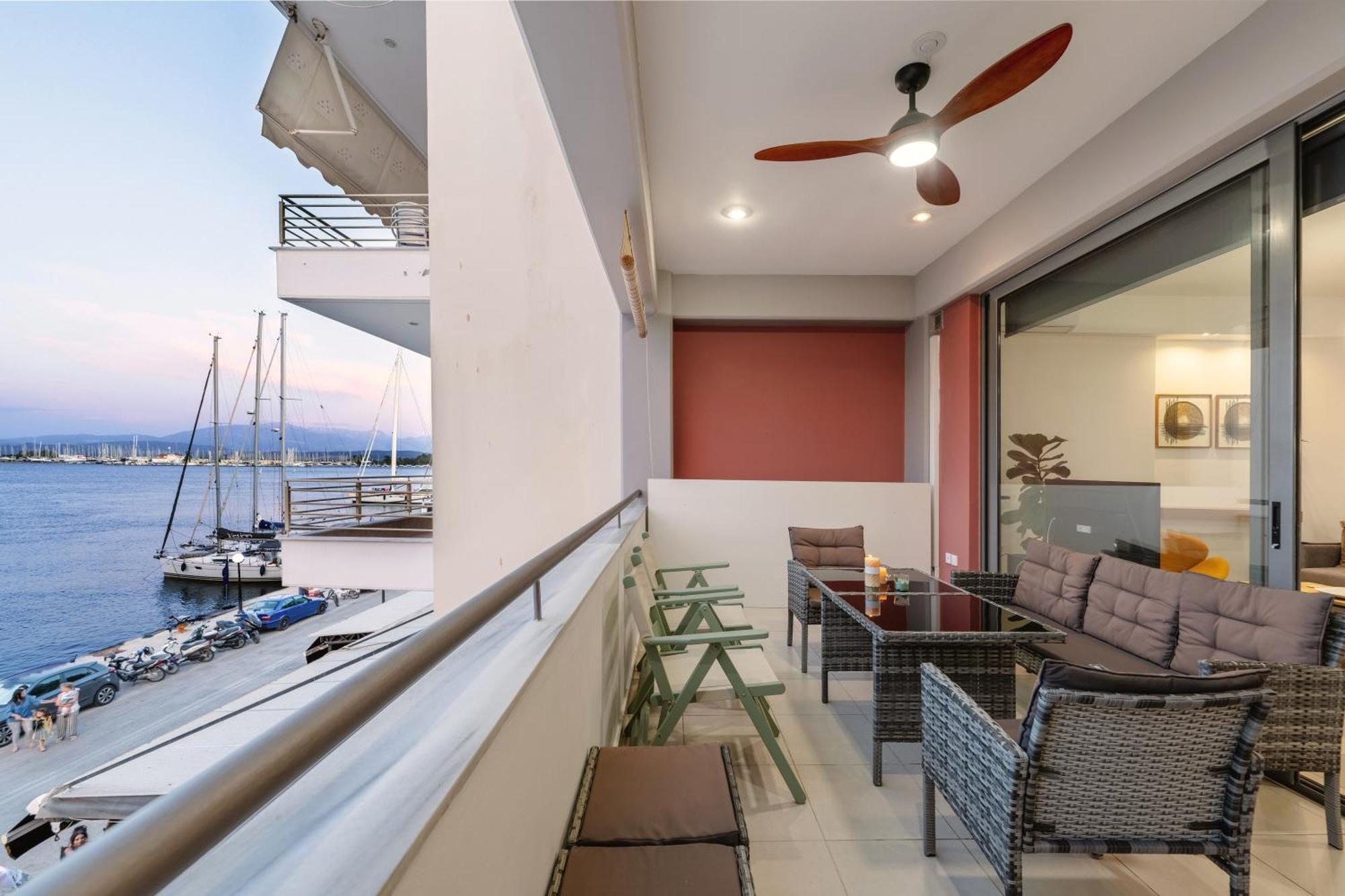 Ionis Seafront Suite Preveza Exteriör bild