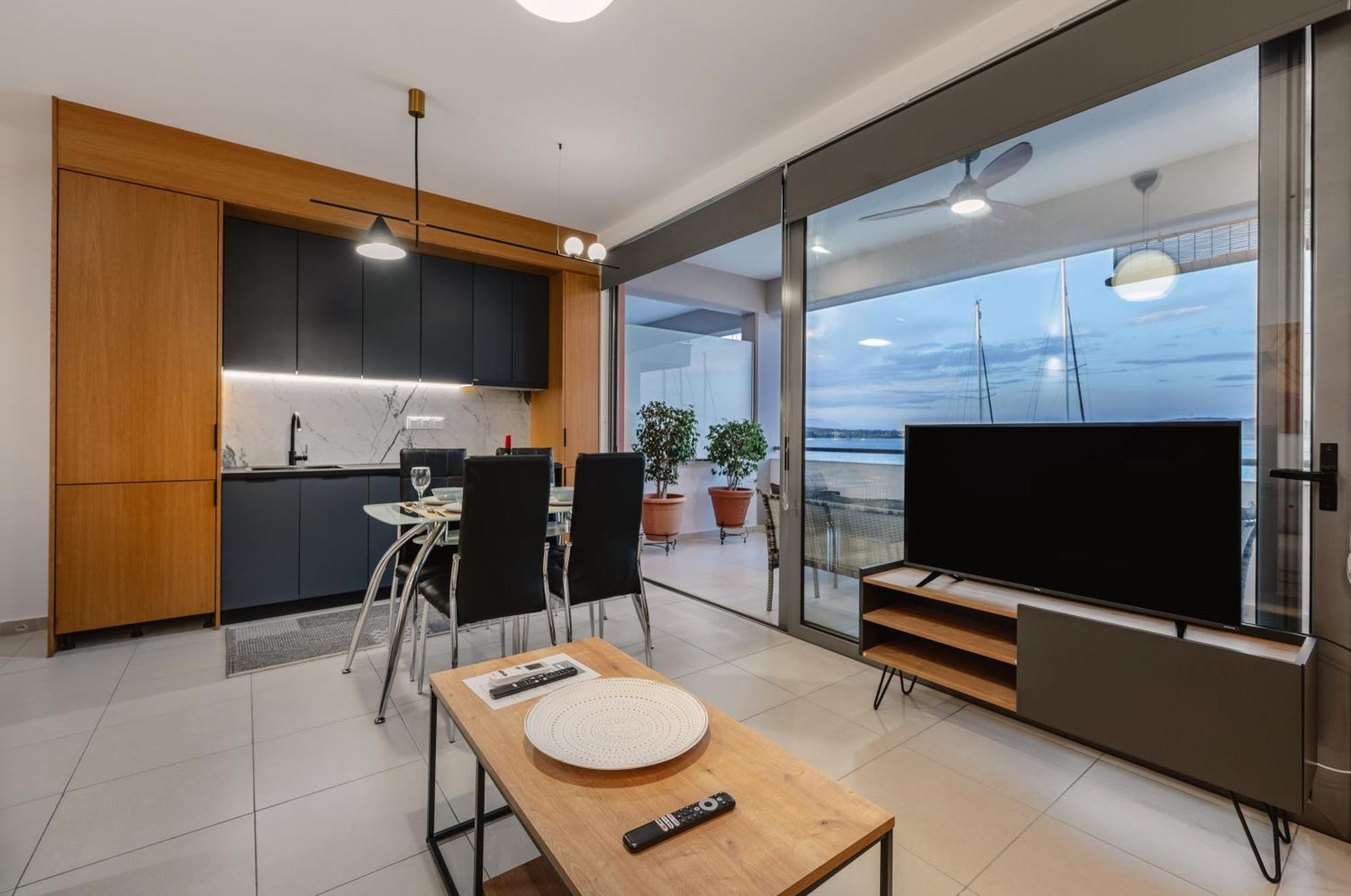 Ionis Seafront Suite Preveza Exteriör bild